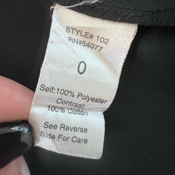 Women's Sz 0 CAbi Black COY CAMI Adjustable Spaghetti Strap Tank Style 102 - Picture 7 of 9